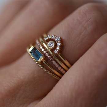 Chanel discount gold rings