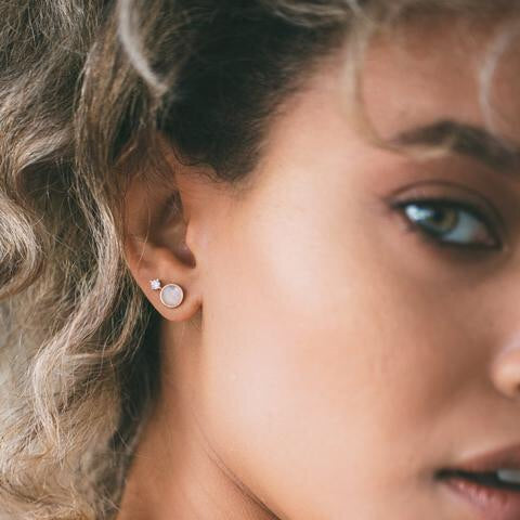 Thea Stud - Moonstone/Gold
