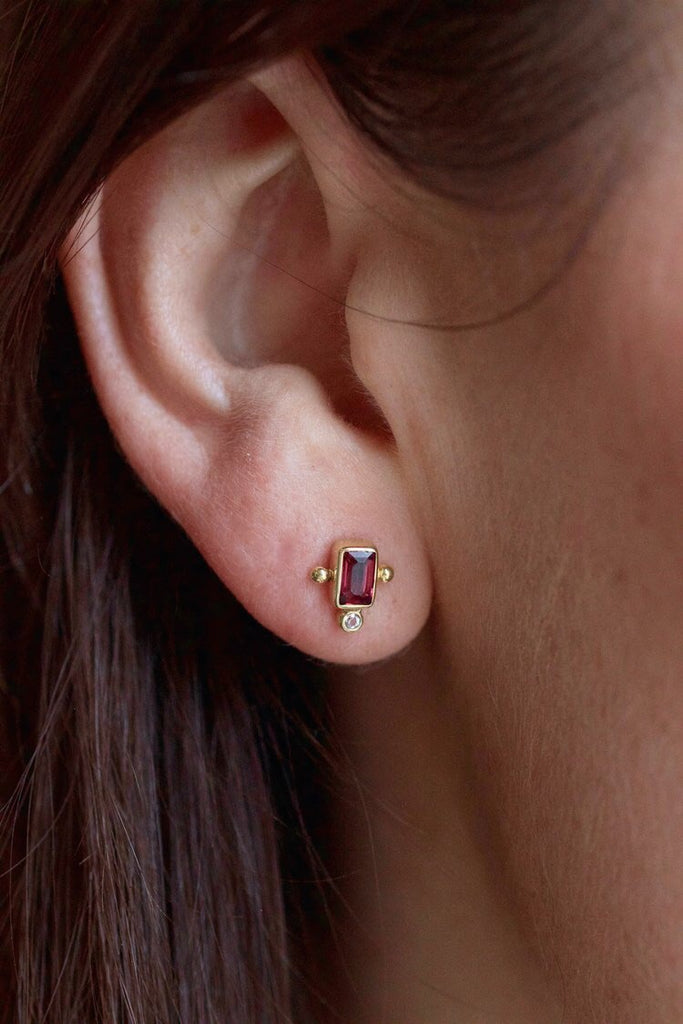 Portal Studs - Rhodolite/Gold
