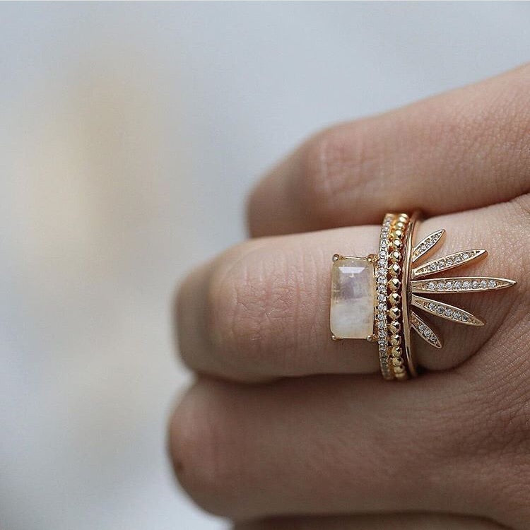 Double Band Ring - Moonstone/Gold