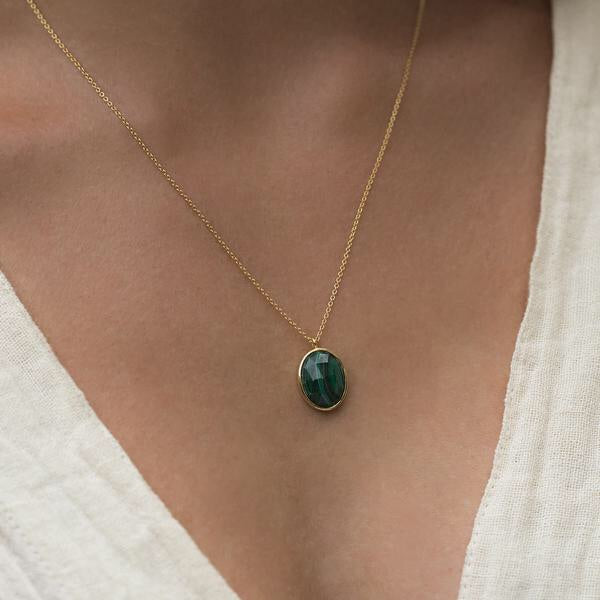 Cameo Necklace - Malachite